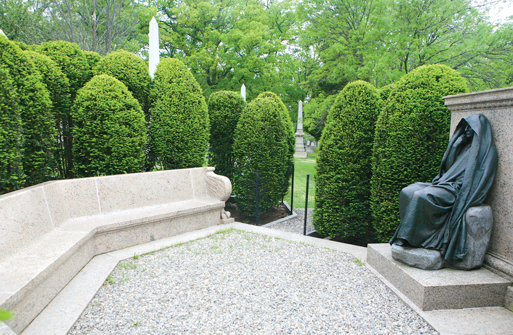 peaceful-places-around-dc-rock-creek-cemetery - Washingtonian Photograph by Evy Mages.