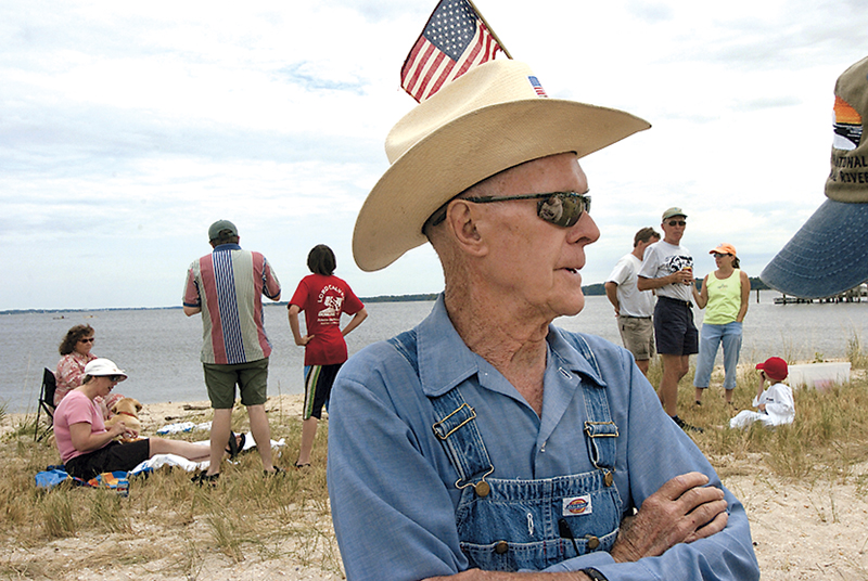 Photograph of Bernie Fowler by Katherine Frey/Getty Images.