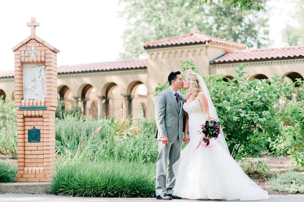 7-25-16-st-francis-gem-stone-geode-purple-blue-wedding-4