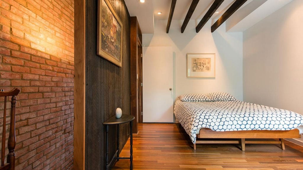 Alexandria row house