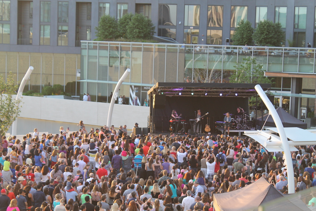 Tysons Corner Center Summer Concert Series w/ Rachel Platten - 6/10/16