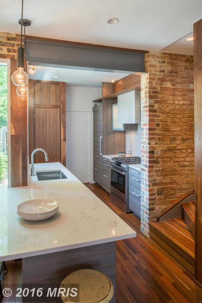 kitchen alexandria row house