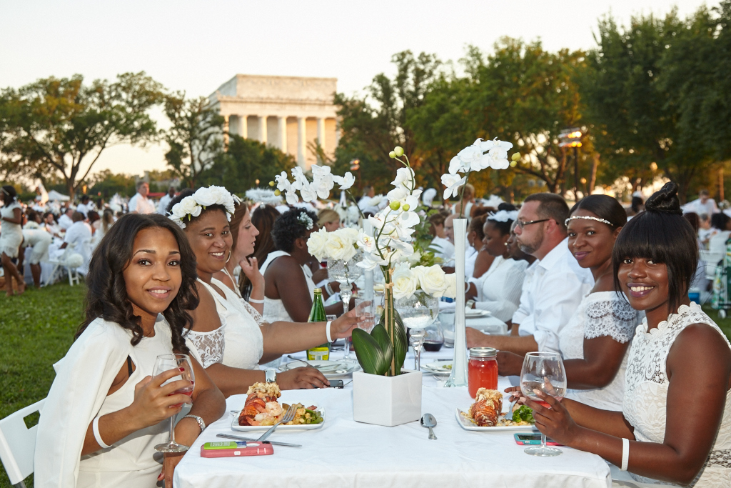 16088_La_Diner_En_Blanc_0237 - Washingtonian