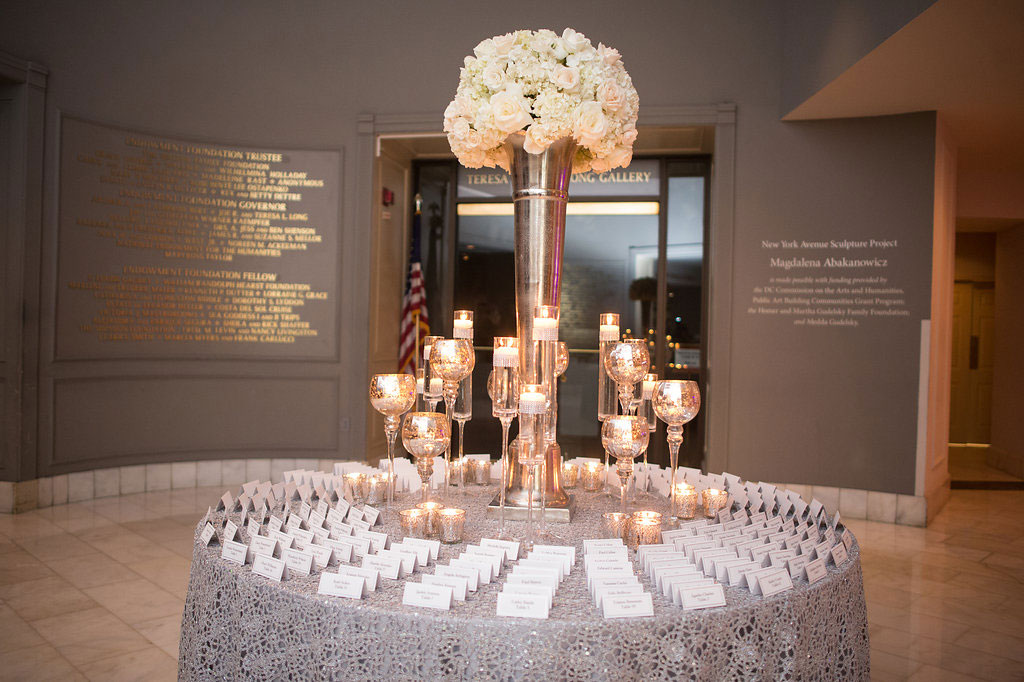 8-18-16-national-museum-women-arts-washington-dc-glam-wedding-15