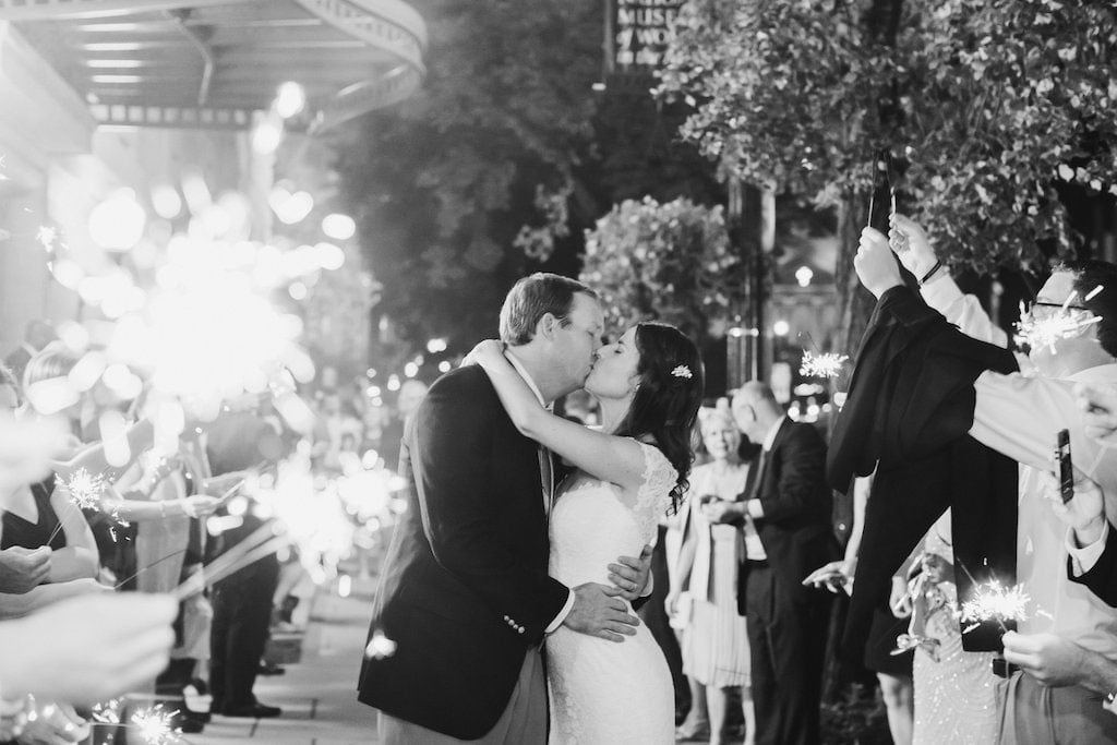 8-2-16-navy-preppy-museum-women-arts-washington-dc-wedding-18