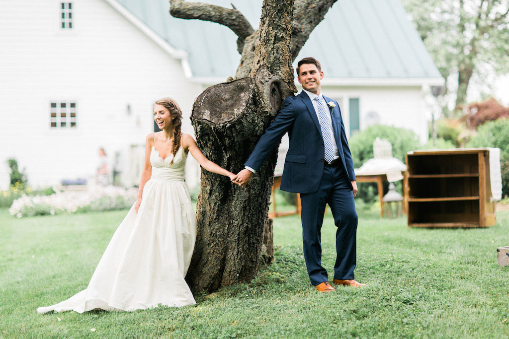 8-4-16-white-rustic-modern-farm-wedding-virginia-9NEW