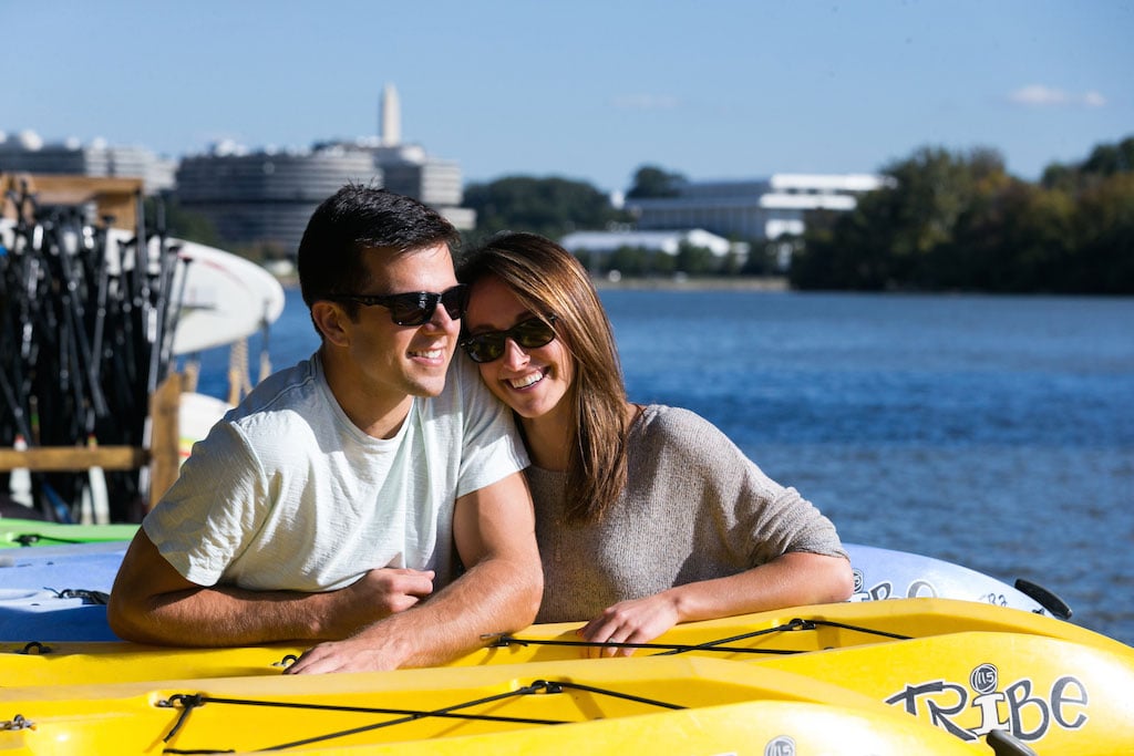 8-5-16-georgetown-waterfront-engagement-session-paddleboarding-3