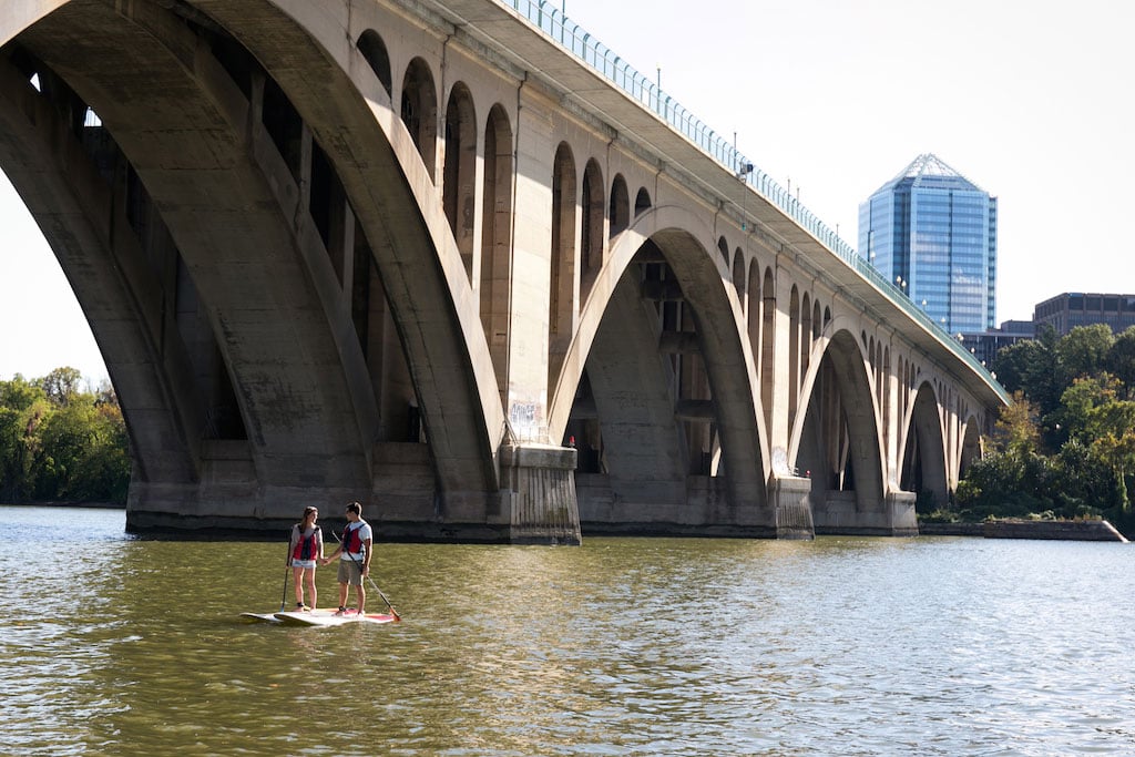 8-5-16-georgetown-waterfront-engagement-session-paddleboarding-4