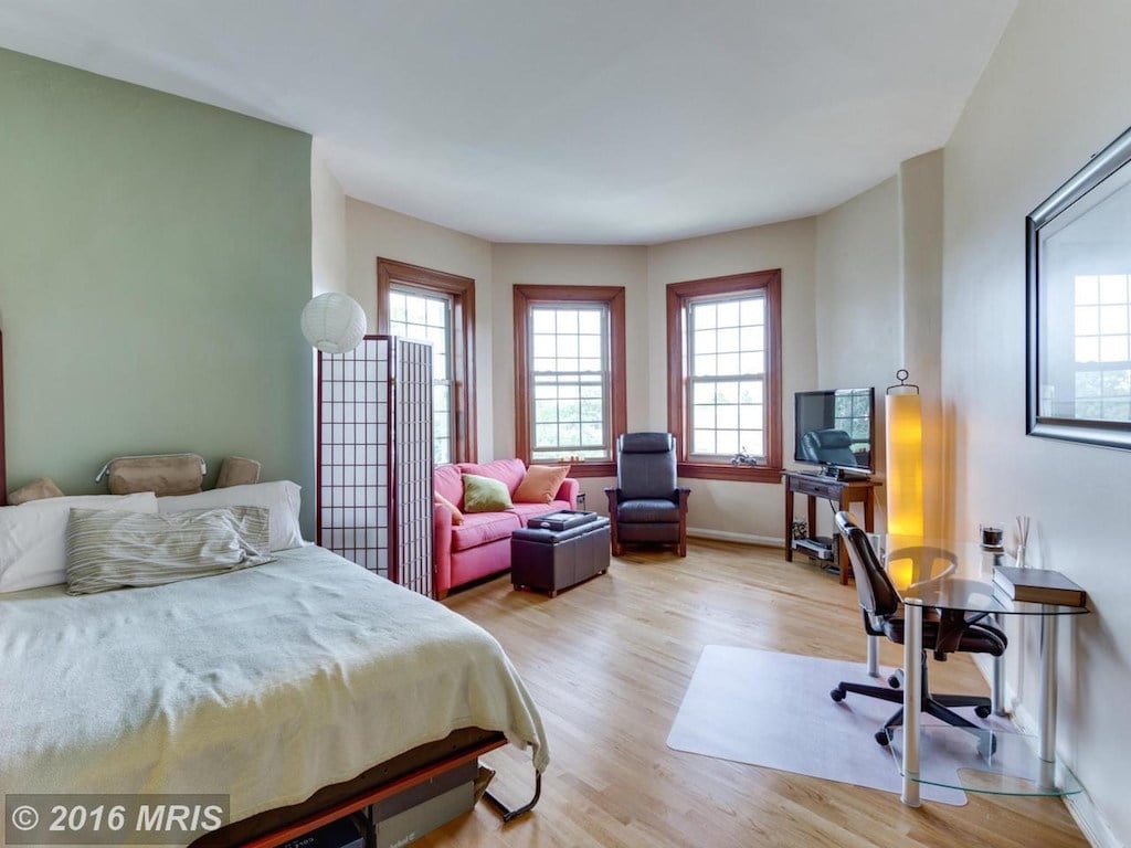 DC9695188 - Living Room