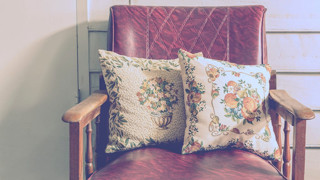 13 Places To Shop For Vintage Furniture In Washington