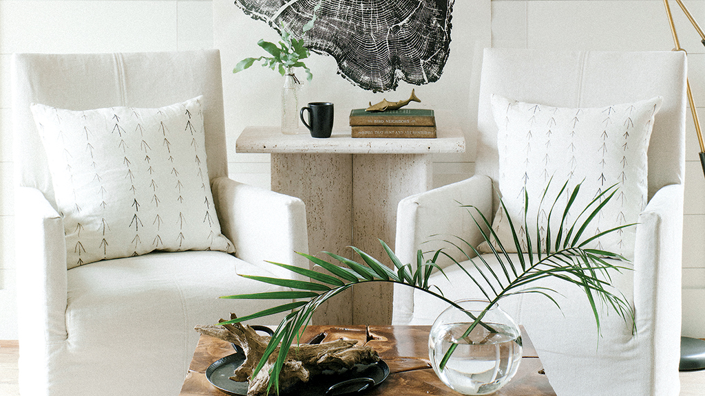 Liess turned a niche in the kitchen into a coffee-drinking spot. Photograph by Helen Norman.