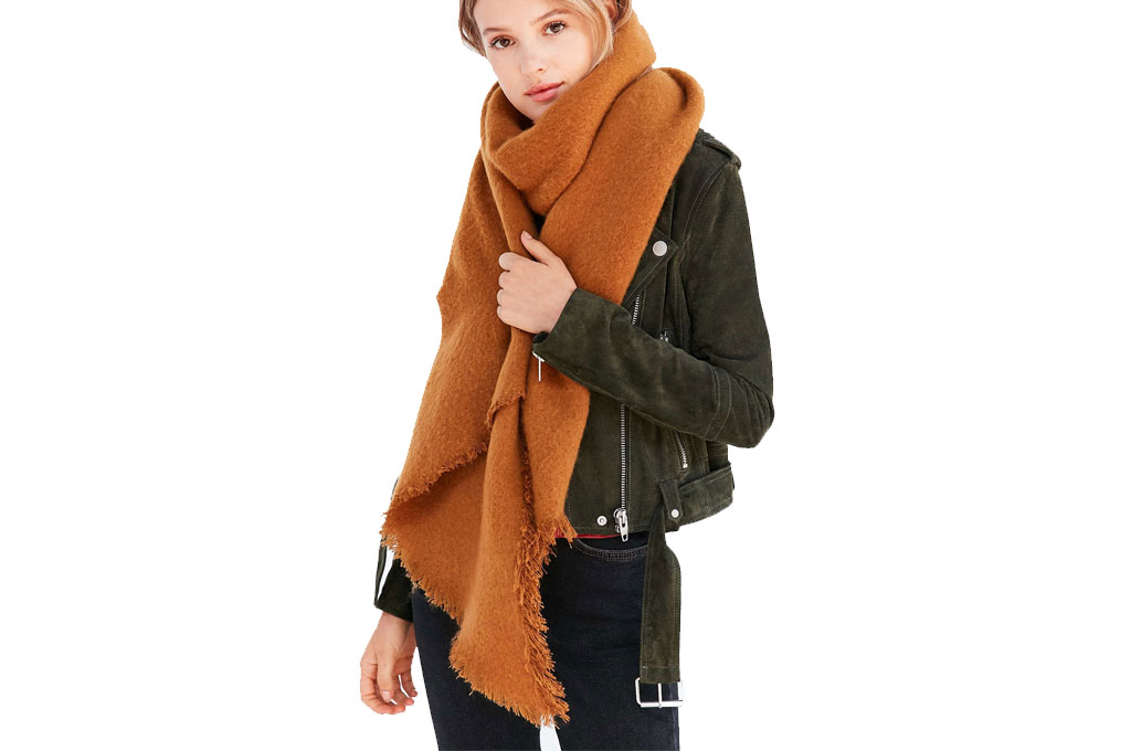9-30-16-fall-fashion-staples-under-50-10 - Washingtonian 9-30-16-fall-fashion-staples-under-50-10
