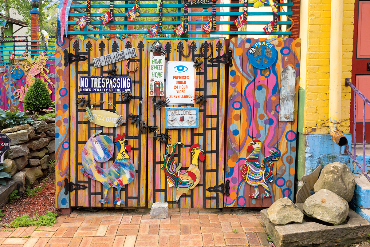 Randyland Pittsburgh - Washingtonian Randyland Photograph of Randyland by Randy Duchaine/Alamy