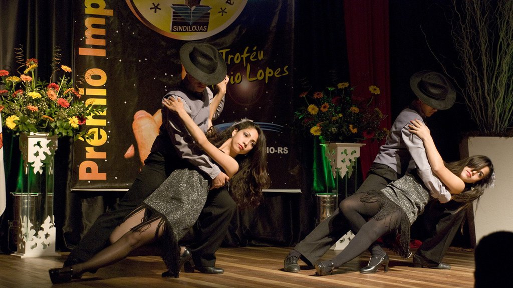 Tango dancing at the Troféu Mario Lopes in 2010 in Brazil. Photo via Fabrício Marcon. 