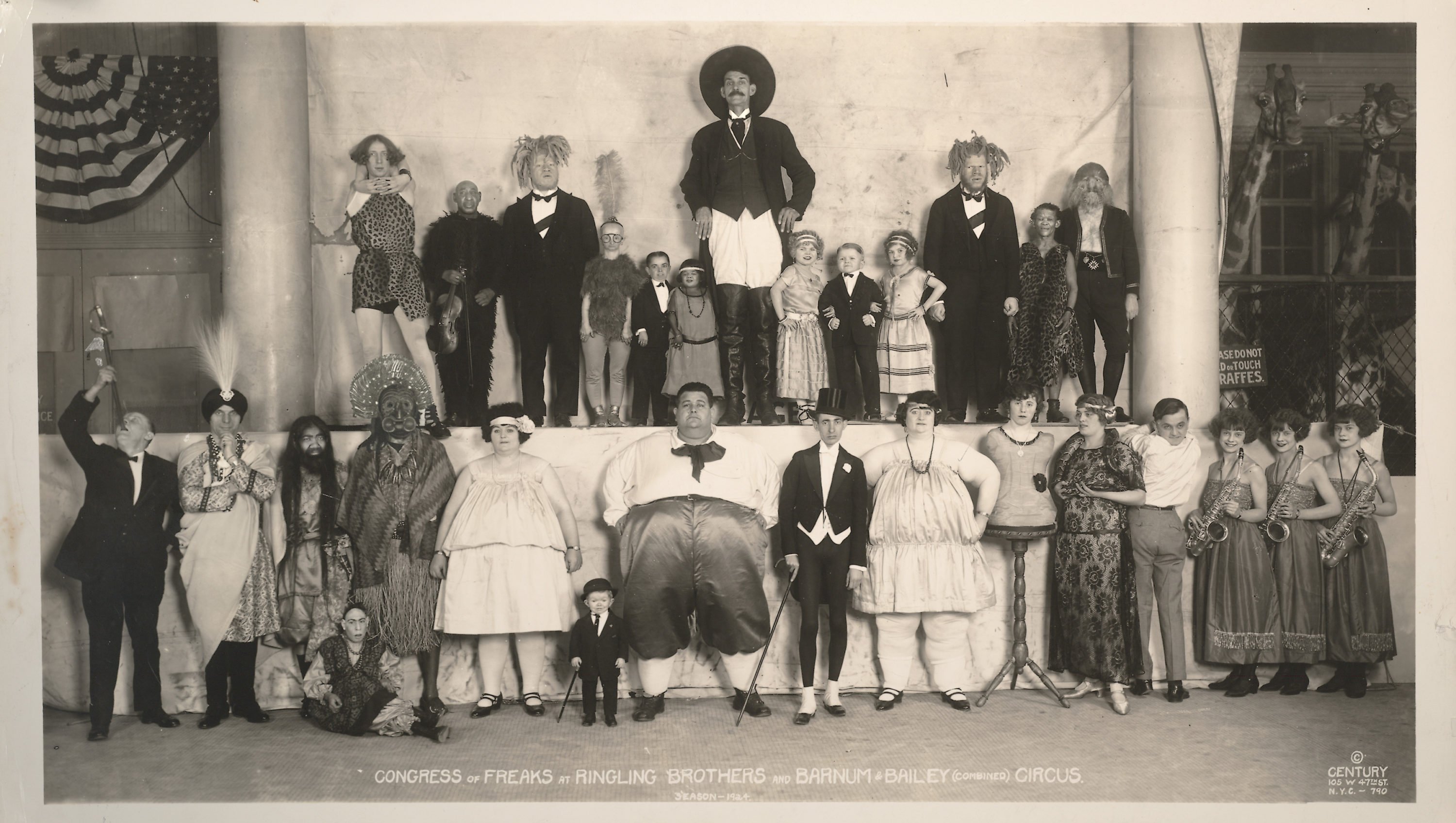 a biography of phineas taylor bernum a man who reinvented the circus Quick facts you tube channel is an effort to provide available information about a selected topic to our viewers quick facts on # the greatest showman # p t barnum, the story. a biography of phineas taylor bernum a man who reinvented the circus Quick facts you tube channel is an effort to provide available information about a selected topic to our viewers quick facts on # the greatest showman # p t barnum, the story.