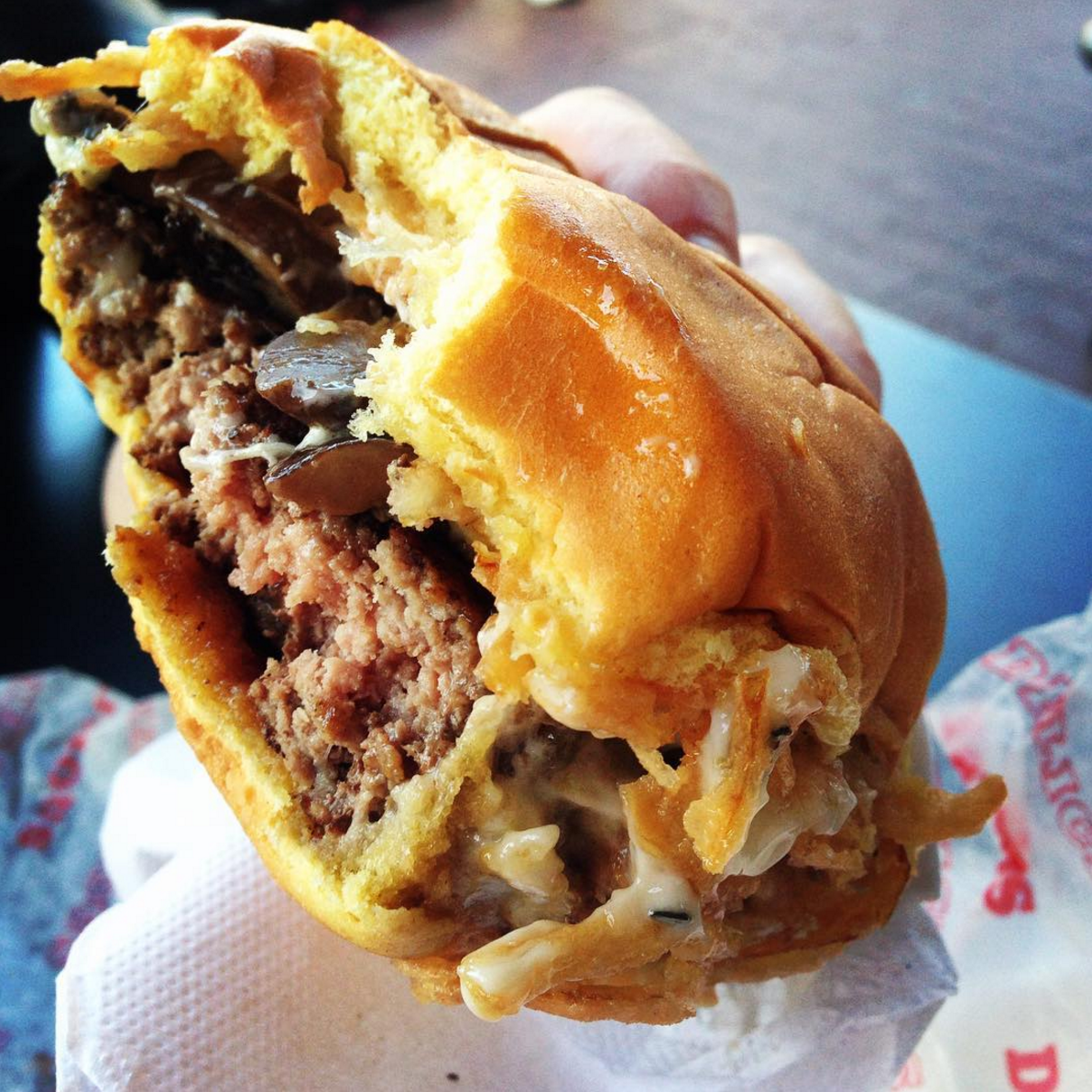 Good Stuff Trump Burger - Washingtonian The Trump Burger