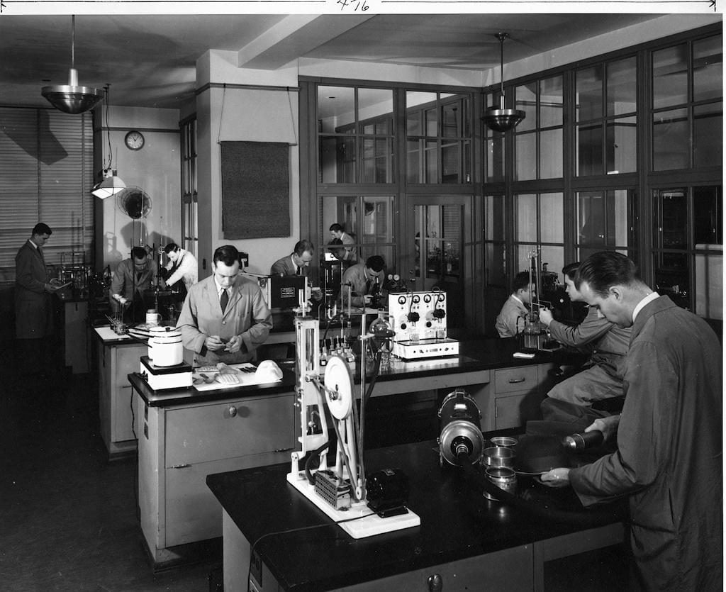 fbi-lab-1940 - Washingtonian FBI's Crime Lab during the 1940's.