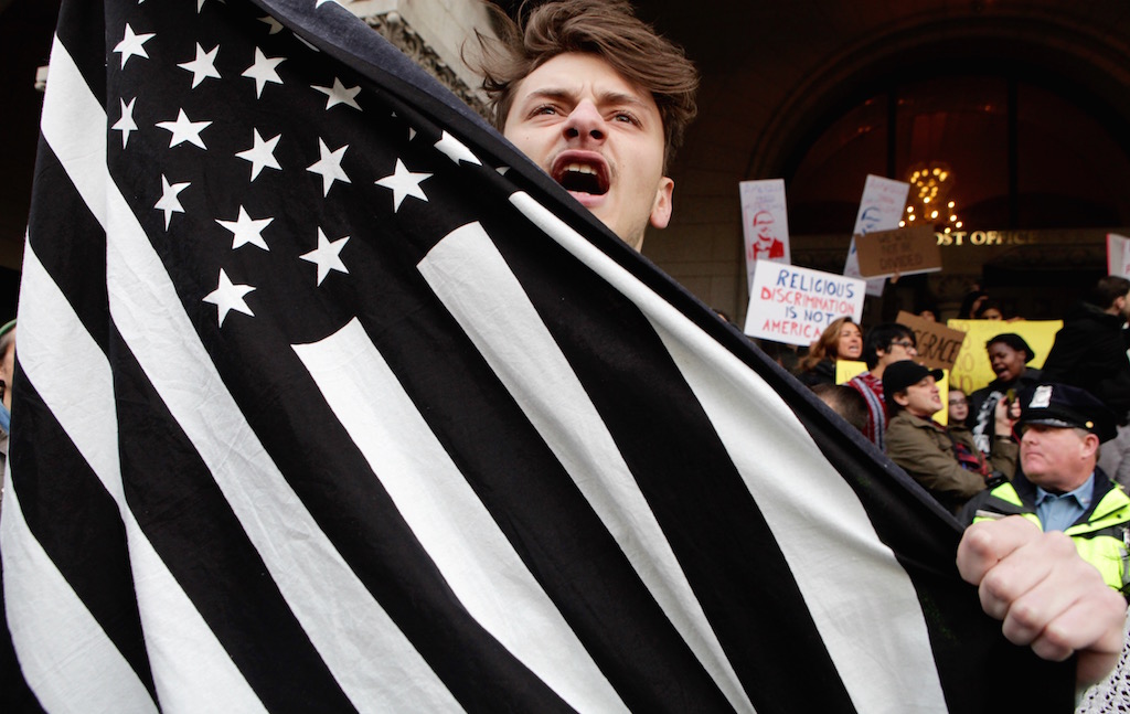 US Democrats set bills seeking to overturn Trump travel ban