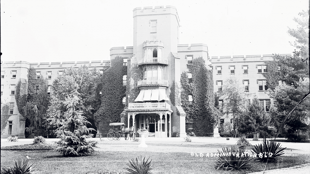 Architecture-of-an-asylum - Washingtonian