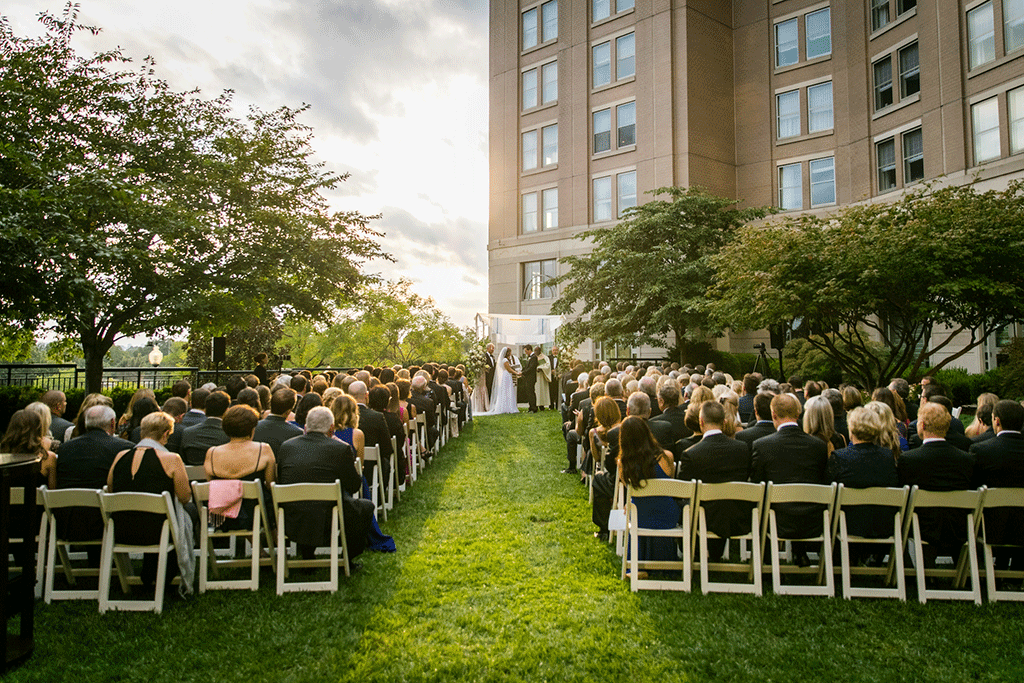 Finnegan-Mandarin-Oriental-Washington-Monument-