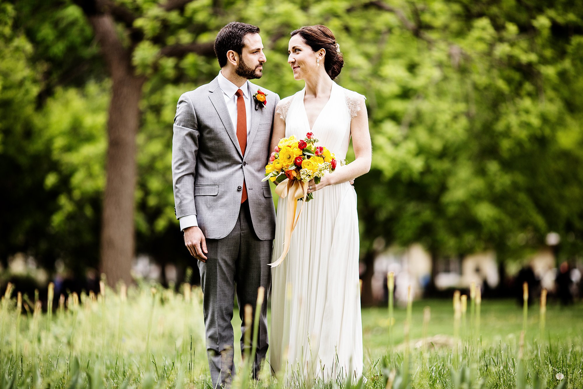 The Hanging Florals Add Such a Cool Touch to this Downtown DC Gallery Wedding Julia Brower Nick DiCarlo Longview Gallery 