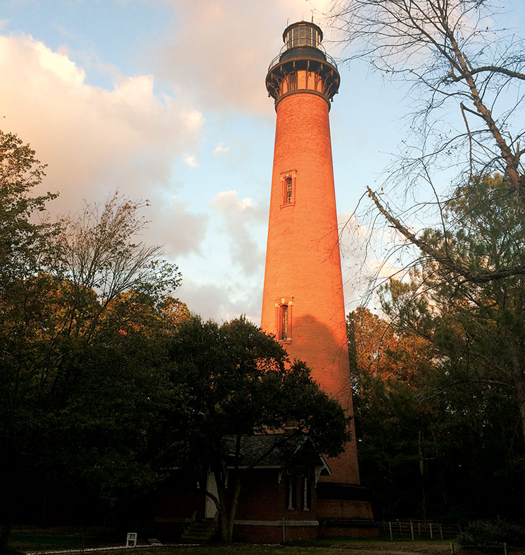Currituck Beach Lighthouse - Washingtonian