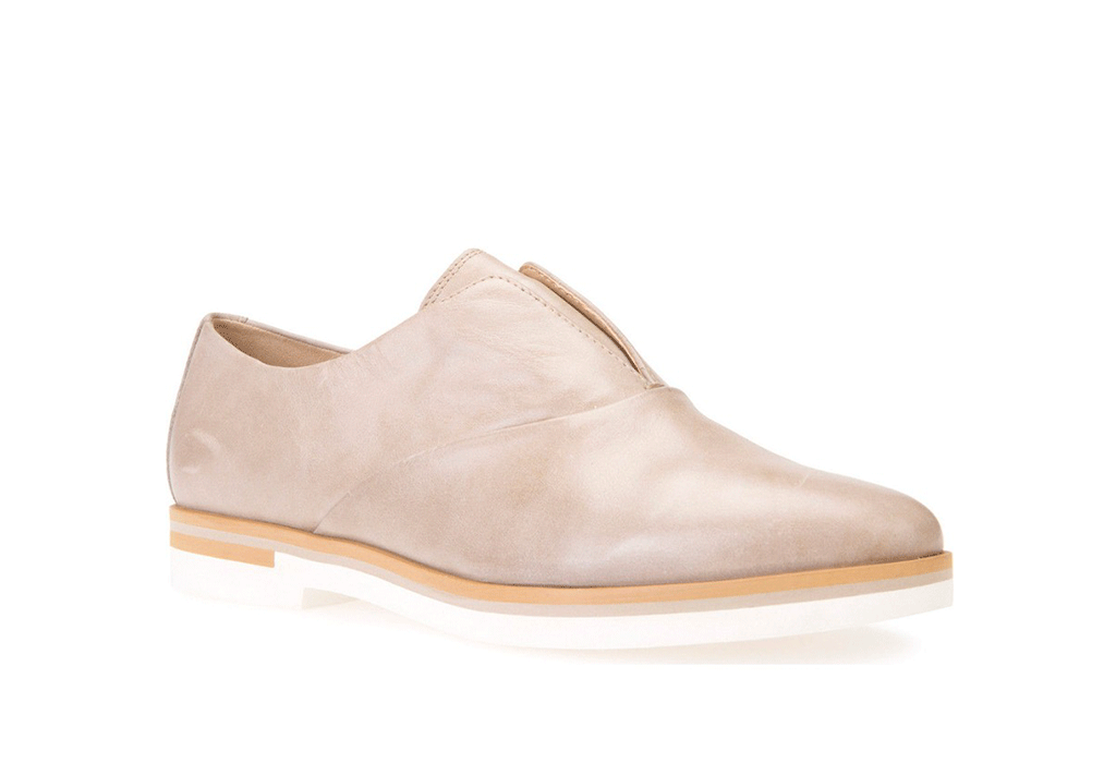 17 pairs of nude and natural shoes you should wear with denim this summer