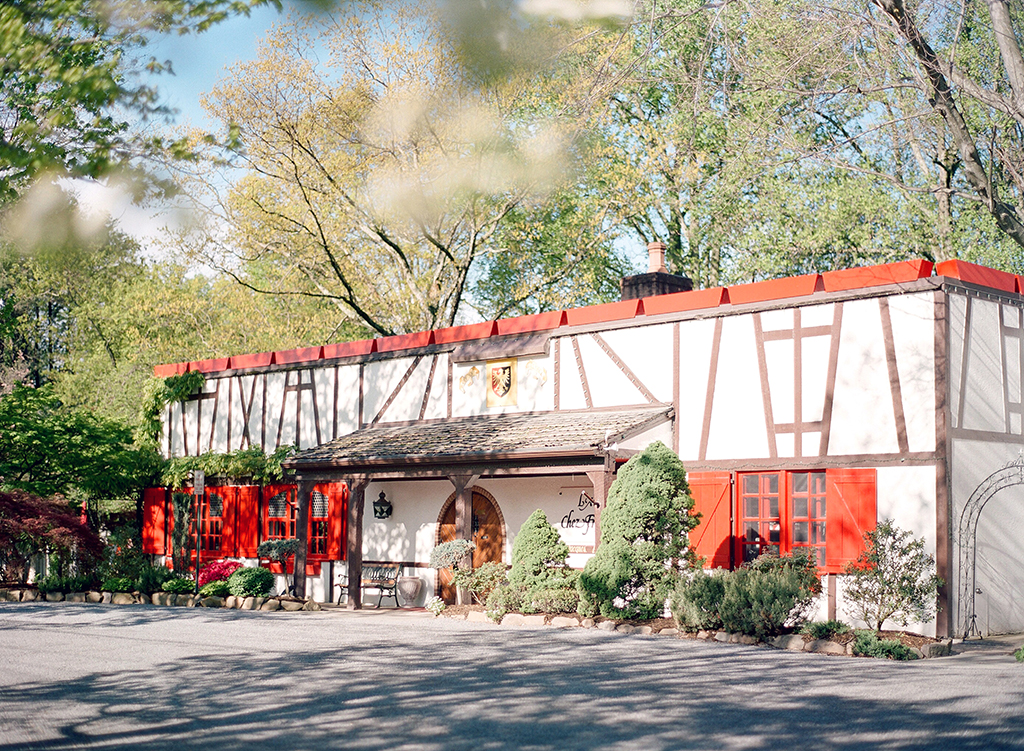 Ashley Julyan + Dustin Harris at L'Auberge Chez Francois | Audra Wrisley Photography French Engagement Shoot in Virginia