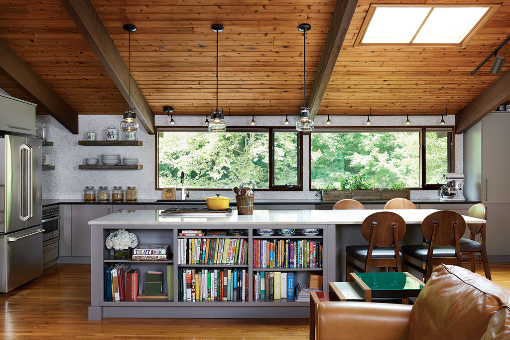 renovated kitchen - Washingtonian Photograph by Stacy Zarin Goldberg.