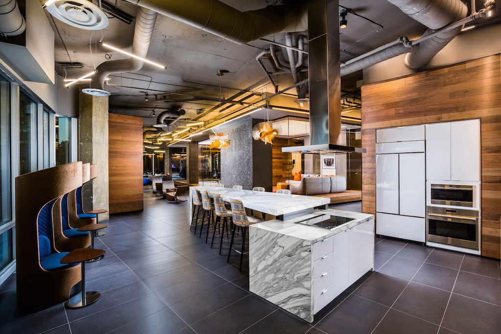 7 e-lofts_Int_Amenity_Kitchen_2016 - Washingtonian