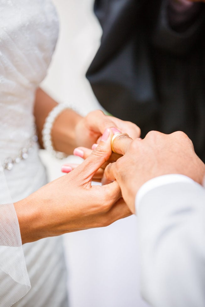 Kimberly Elizabeth Jones, Simon Mathias Leefatt, The Country Club at Woodmore, Mitchellville, Maryland, Gonzalez J. Photography & Design Studio, Cupcakes, Outdoor wedding, Howard University, Jamaican, lawyers, September wedding