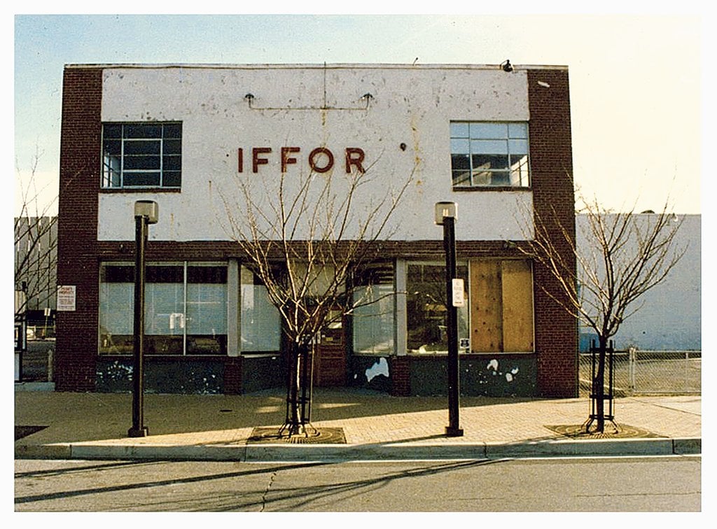 The original Gifford's in Silver Spring, after the business shut and Bob vanished. Photograph by Steven J. Karr.