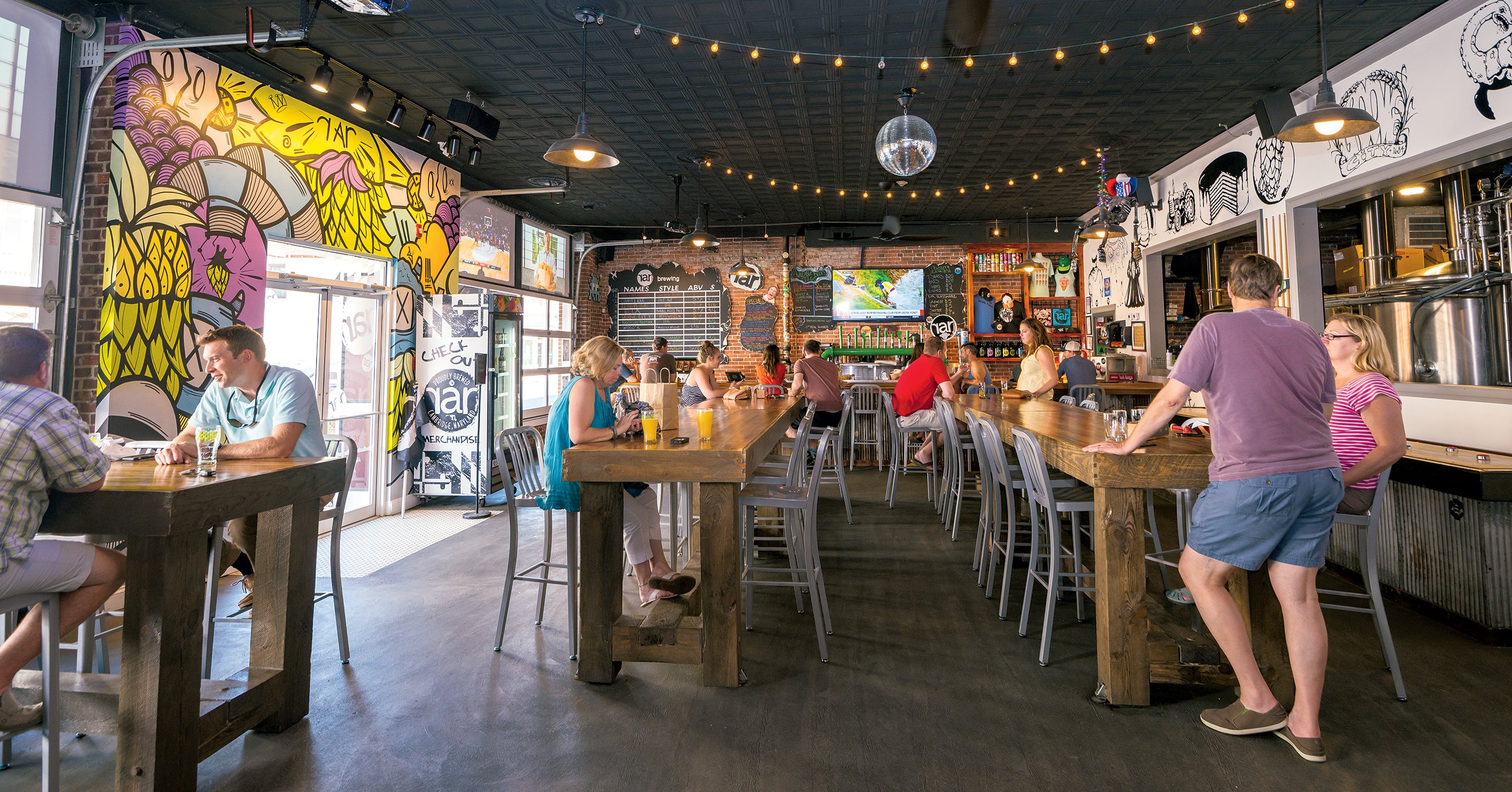 RT.bar - Washingtonian RAR Brewing. Photograph by Jameson Harrington.