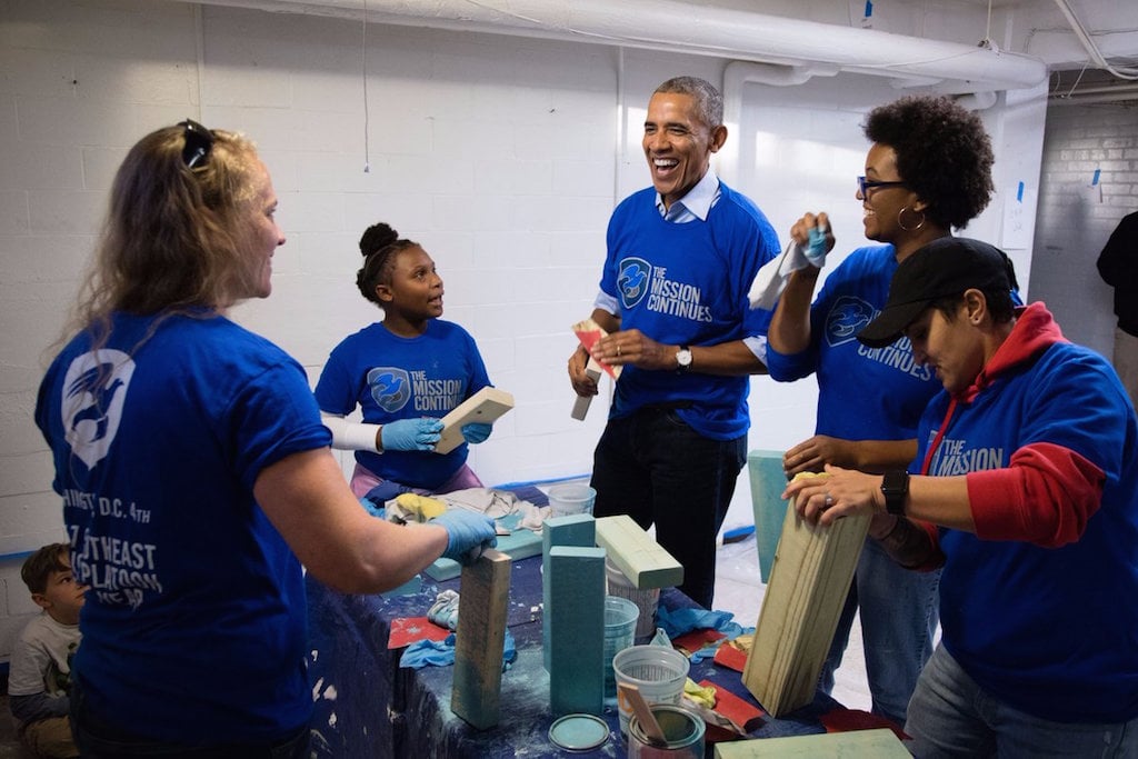 Obama Volunteered in DC Over Veterans Day Weekend