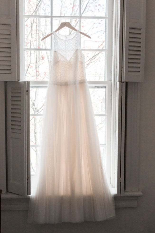 A Snowy Old Town Alexandria Virginia Wedding | Virtue Feed & Grain | Alexandria Virginia