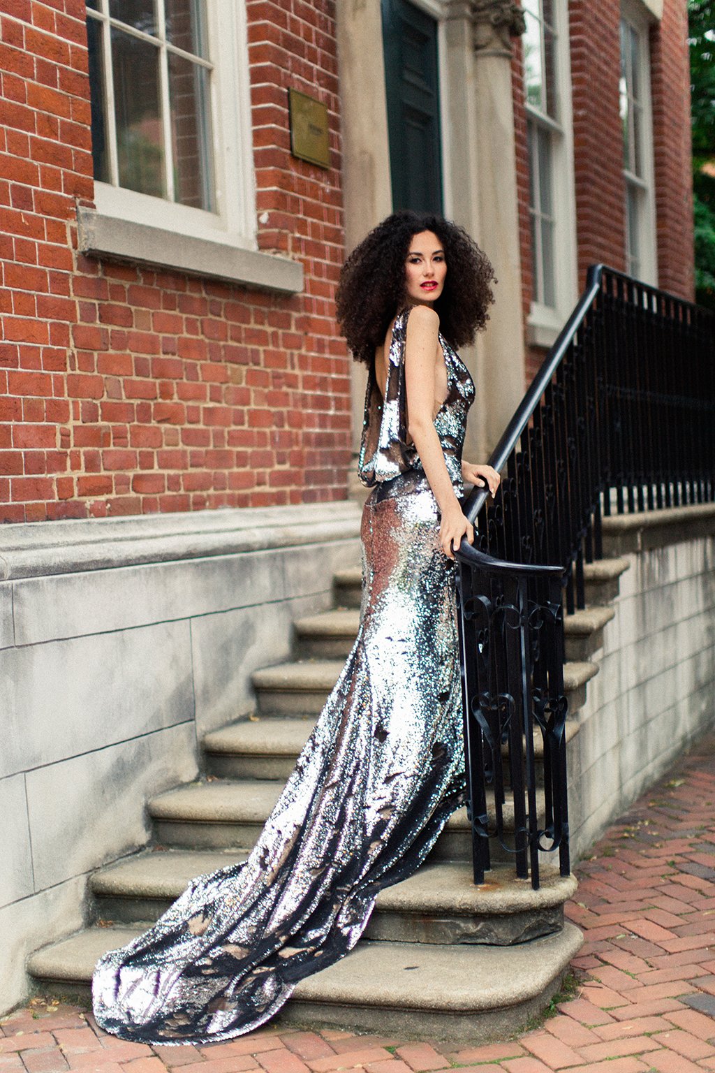 Laura Arana-Castillo Victor Salinas-Furio recreate favorite dates in Old Town Alexandria spring anniversary shoot