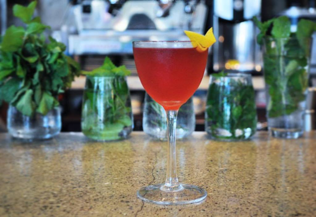 RoyalDC - Washingtonian Saturday Sunday Weekend Happy Hours DC