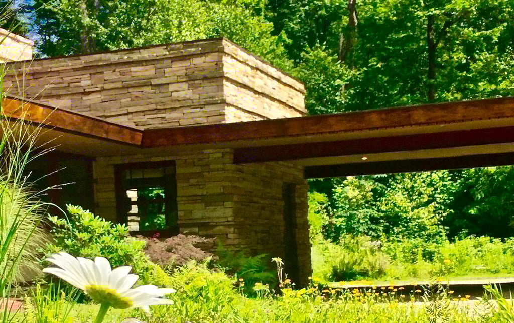 frank lloyd wright house 1 - Washingtonian Weekend getaways from DC: Frank Lloyd Wright's Duncan House.