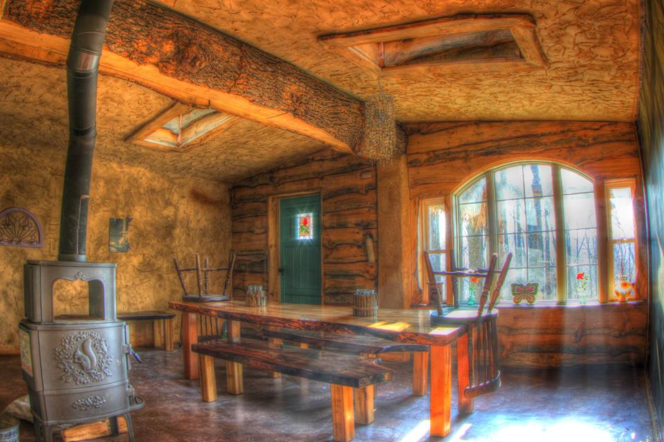 hobbit house - Washingtonian Weekend getaways from DC: Hobbit house Maple Tree Campground.