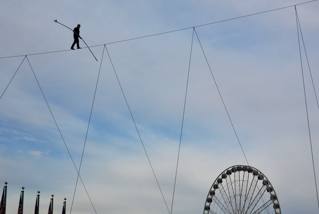 PHOTOS: Nik Wallenda Walks Across a Wire at National Harbor