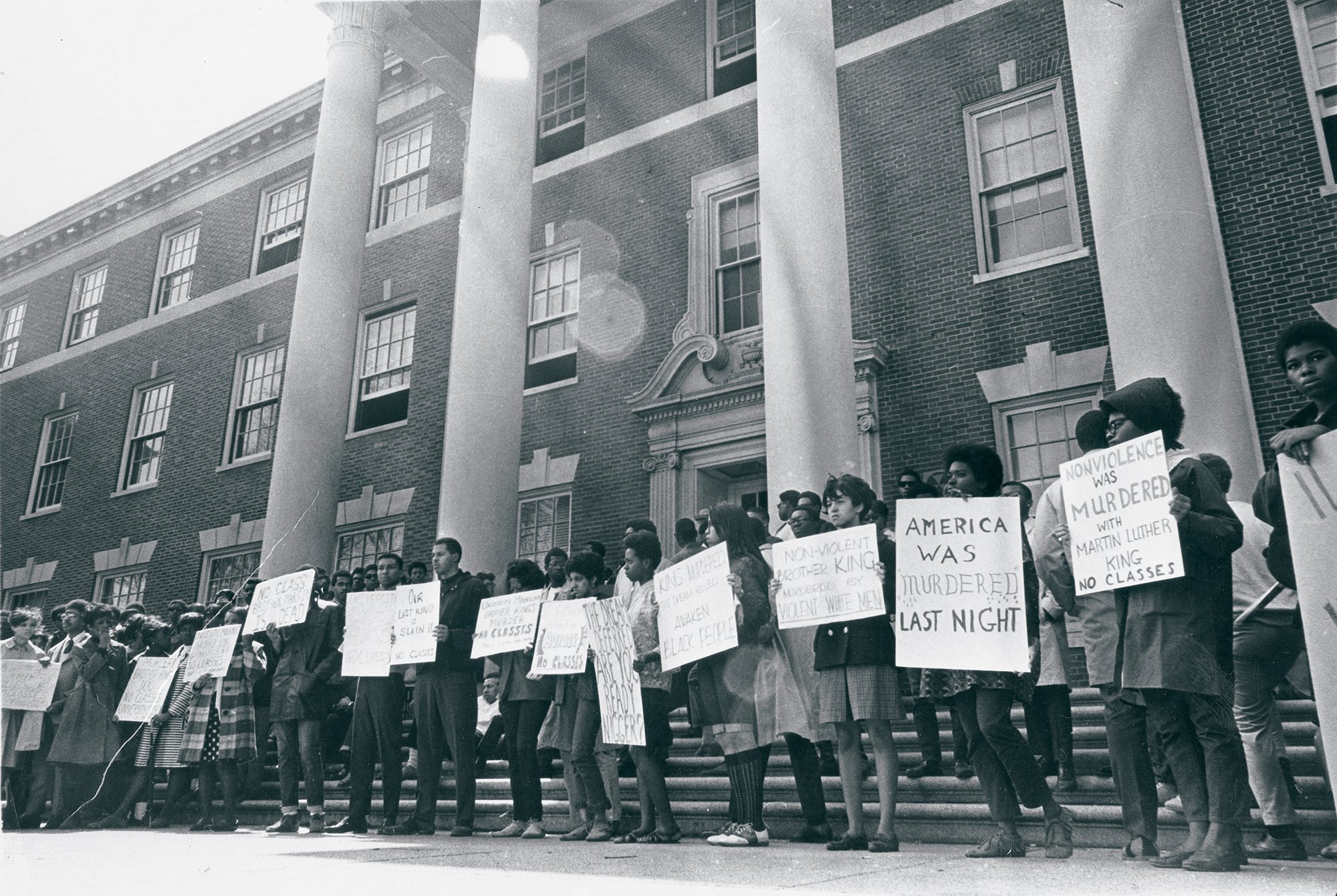 DC erupted after Martin Luther King Jr.’s assassination. Protesters on the campus of Howard University on April 5, 1968. Photograph of protestors by Washington Post, Reprinted with Permission of DC Public Library/Star Collection.