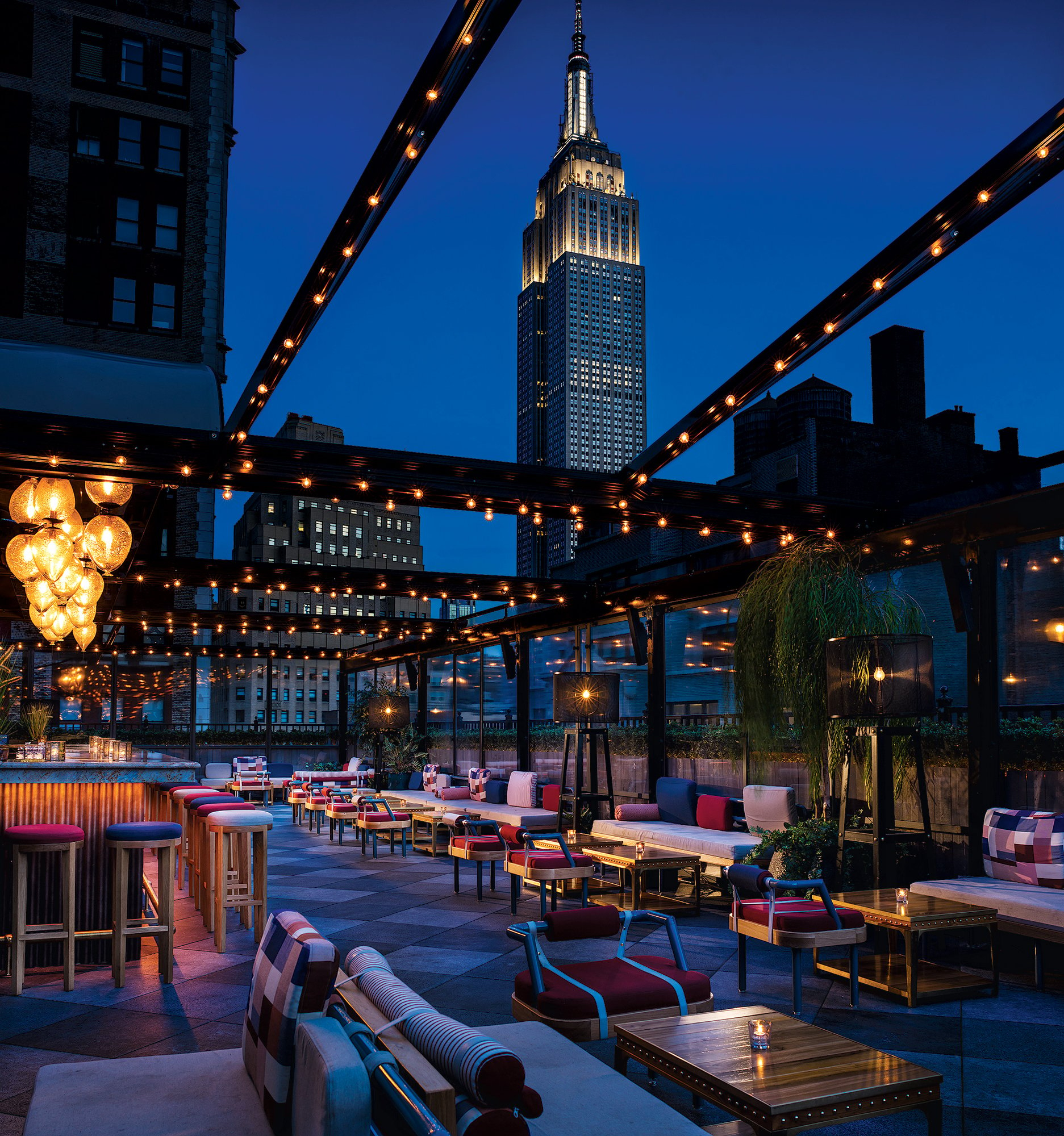 Magic Hour lounge offers a magical view of New York—and complimentary mini-golf on the roof. For more of our favorite free things to do on a visit to the Big Apple, turn the page. Photograph by Warren Jagger.