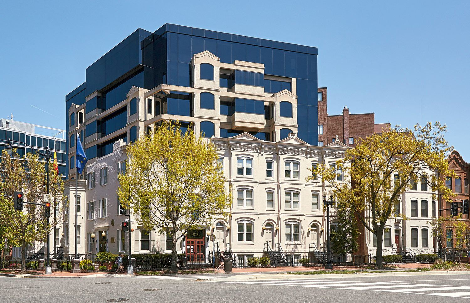 The Spanish Embassy’s stylistic jumble is a “facadism” misfire. Photograph by Jeff Elkins.