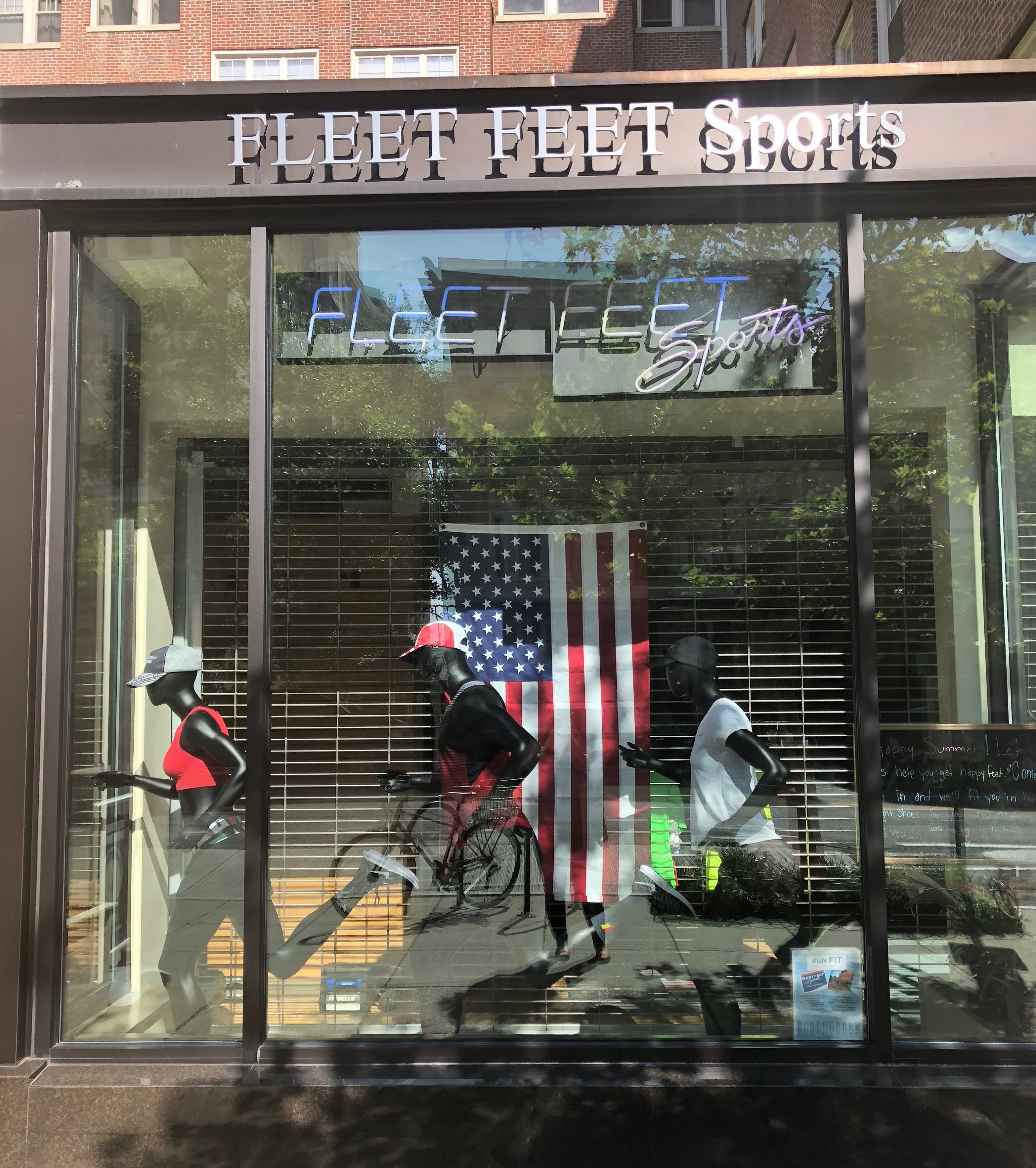 FleetFeet - Washingtonian Photograph by Rosa Cartagena.