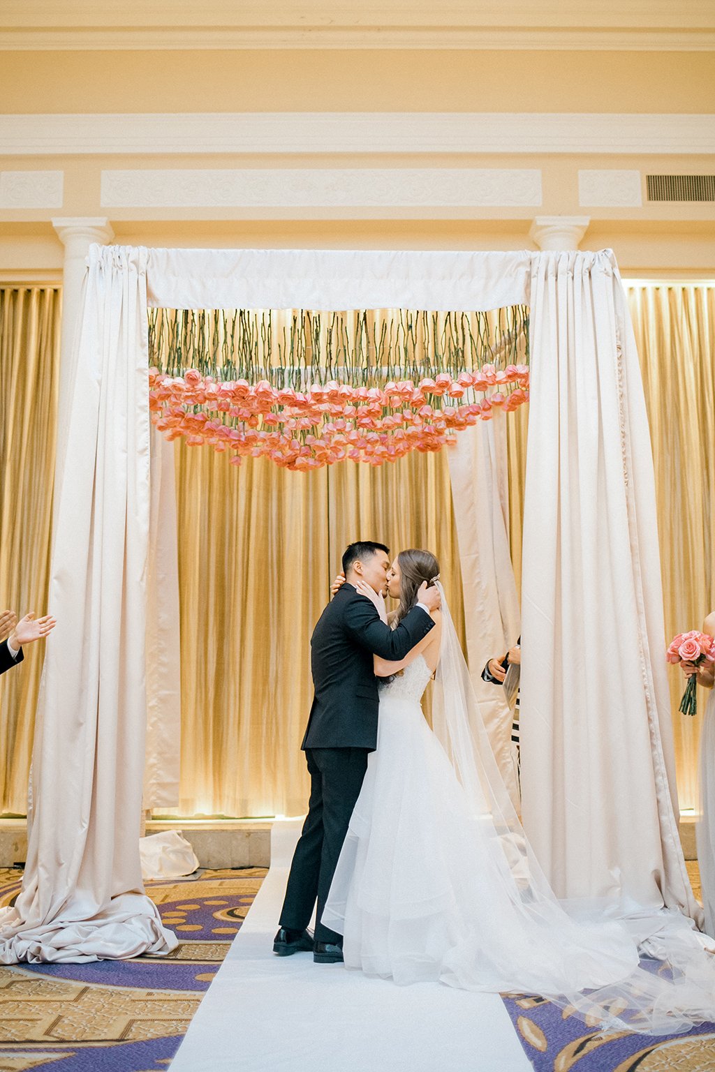 pink roses pink roses only mayflower hotel pink roses bouquet rose bouquet pink rose parisian chic wedding