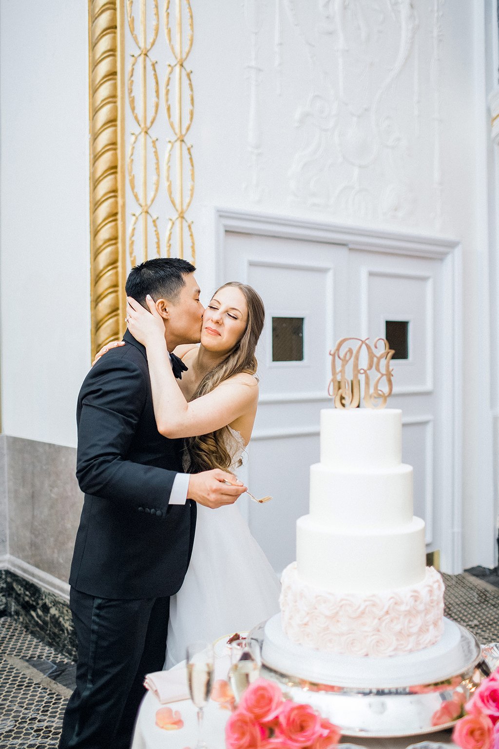 pink roses pink roses only mayflower hotel pink roses bouquet rose bouquet pink rose parisian chic wedding