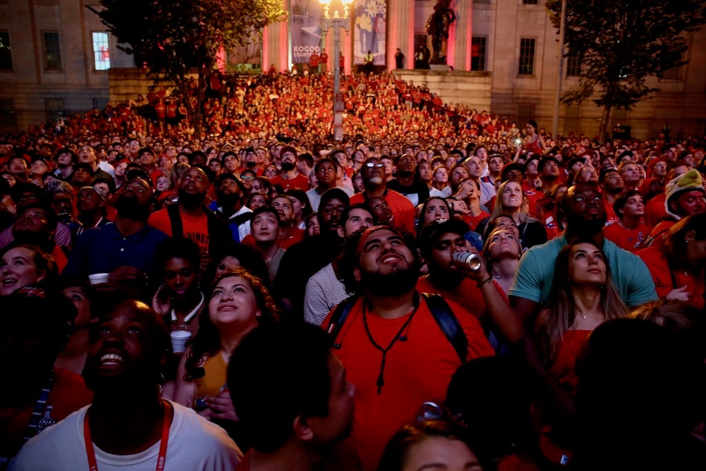 PHOTOS: The Crazy Crowds in DC After the Caps Won