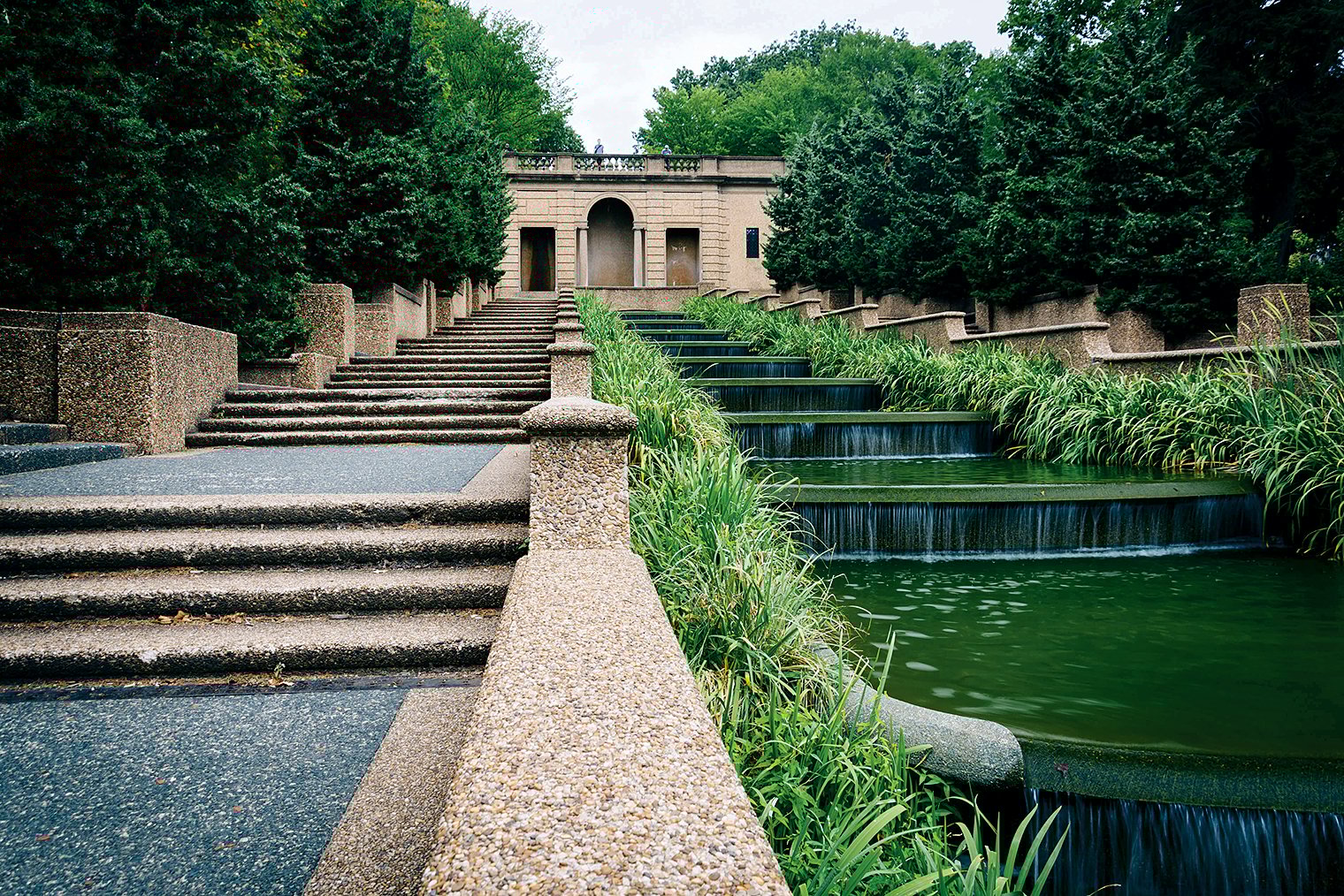 1,000-yard stair: Meridian Hill Park, built for speed. Photograph by Jon Bilous/Alamy.