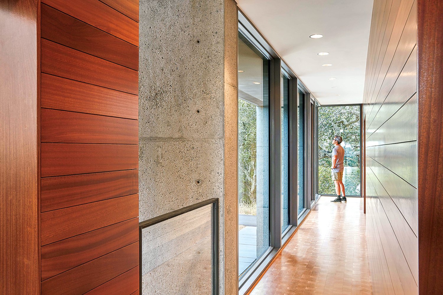 AIA13-1 - Washingtonian Photographs of Golden State house by Bruce Damonte