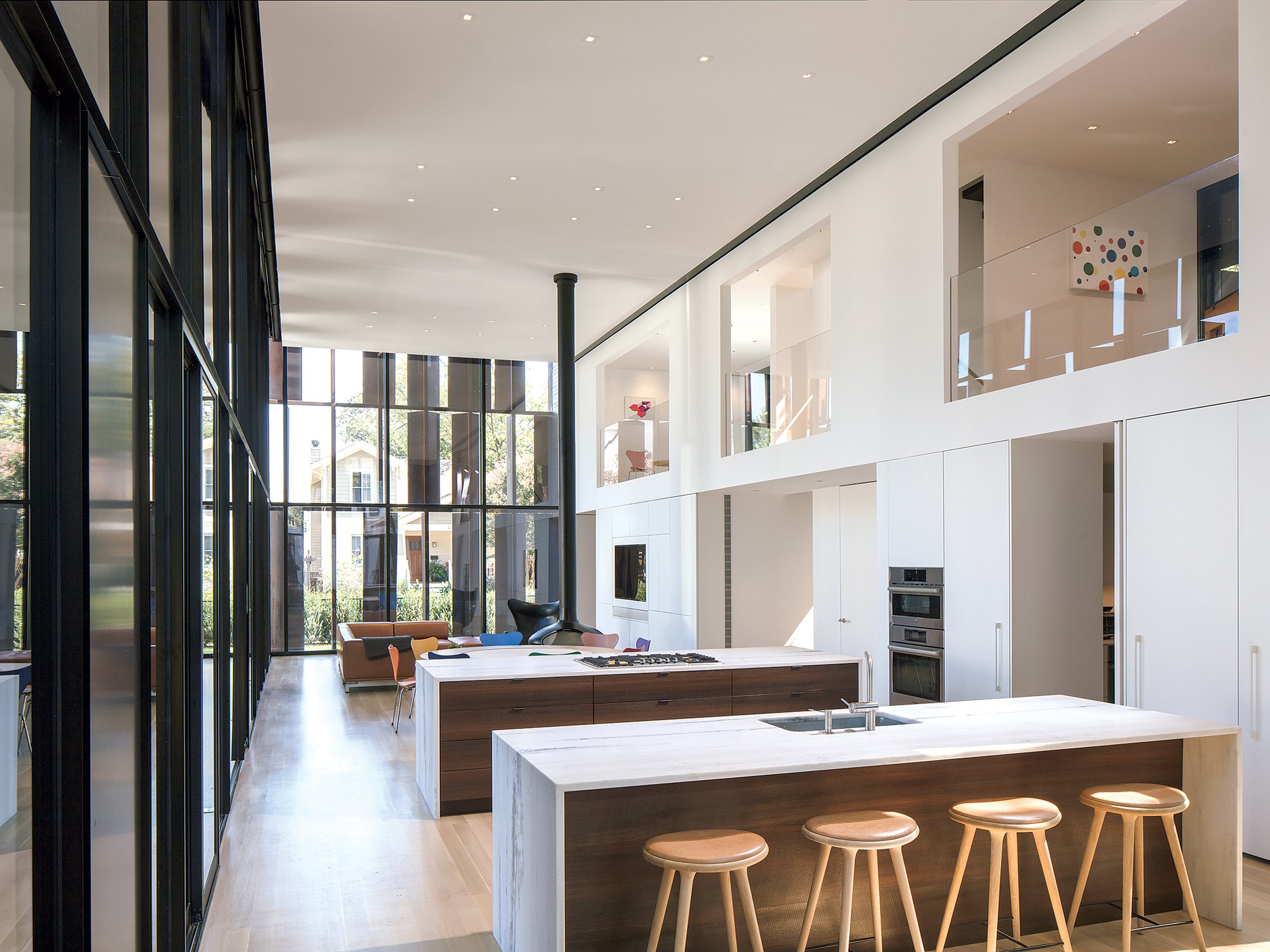 AIA6 - Washingtonian Photographs of Metal Winner house by Paul Warchol.